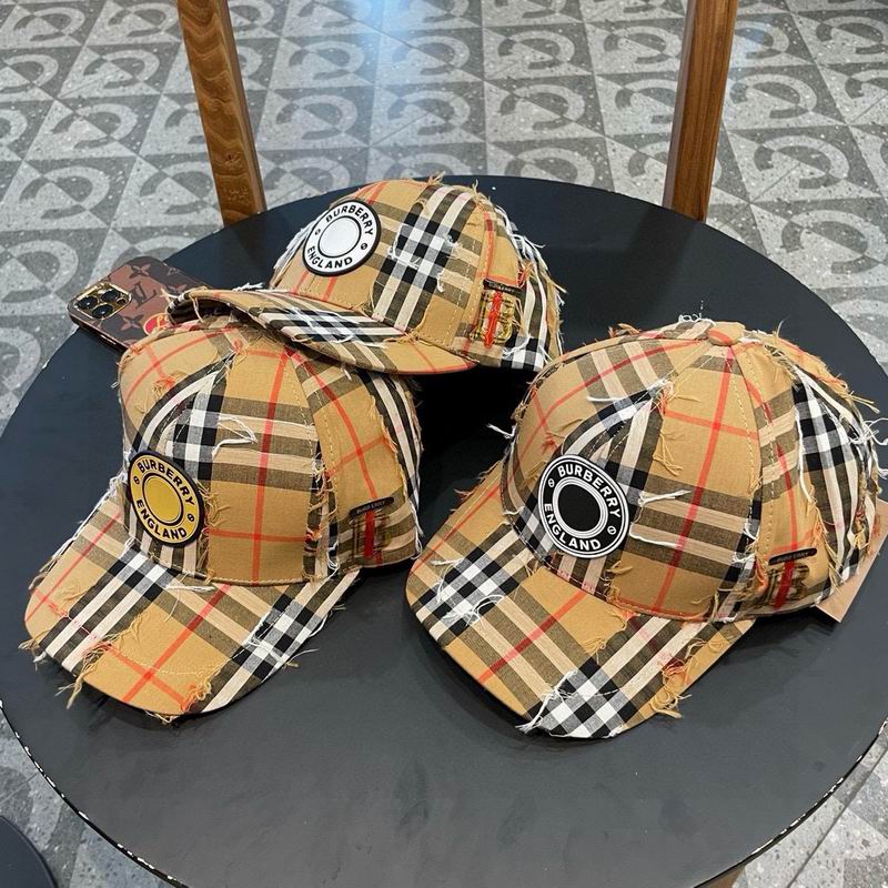 Burberry cap 030717